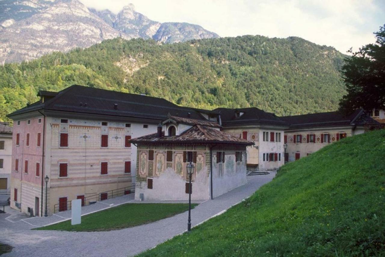 Appartamenti Palazzo Lazzaris - Costantini - Dolomiti Del Cadore Perarolo di Cadore エクステリア 写真